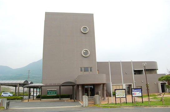 大野木場 砂防みらい館（旧大野木場小学校被災校舎）