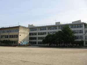 鎌ケ谷市立中部小学校