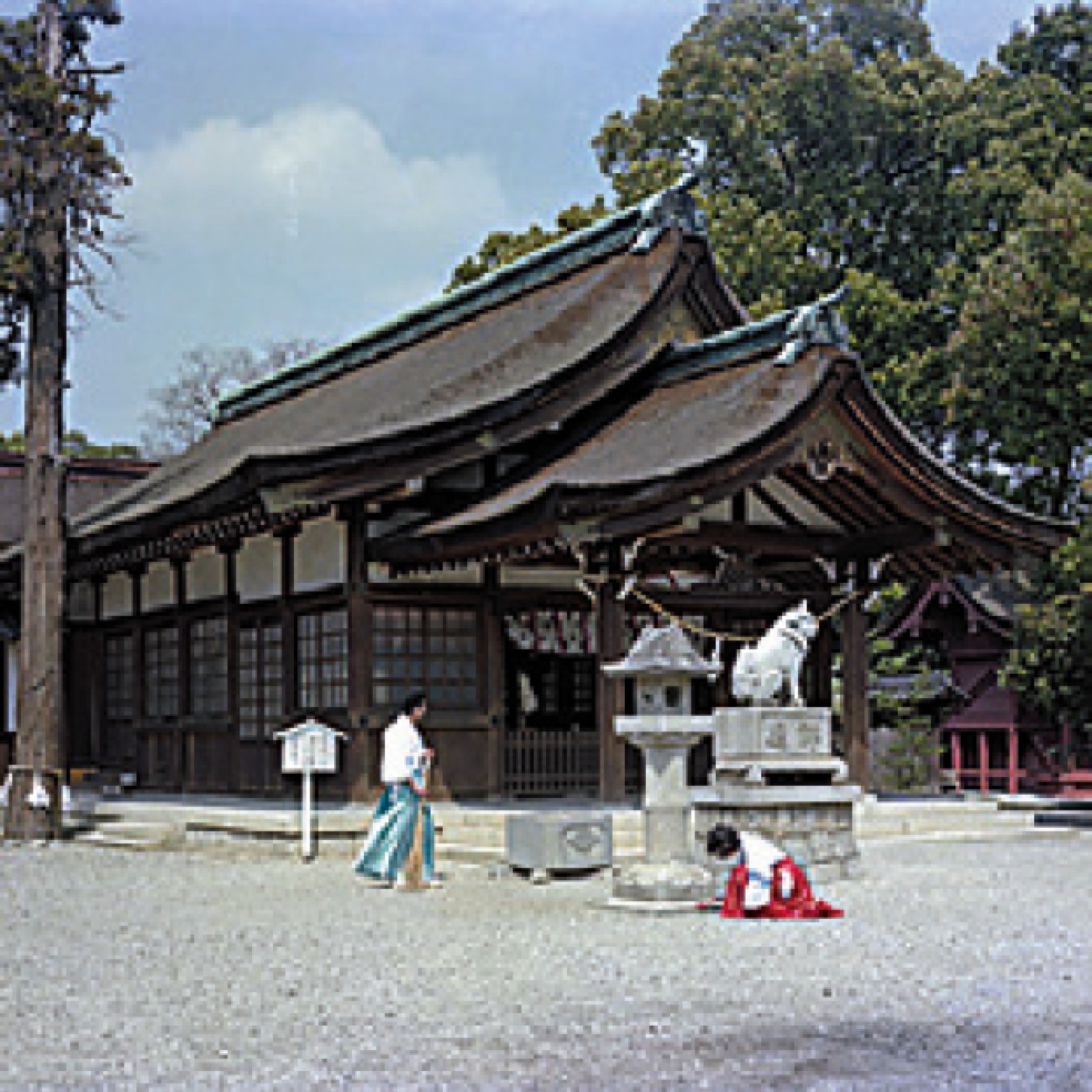 知立神社